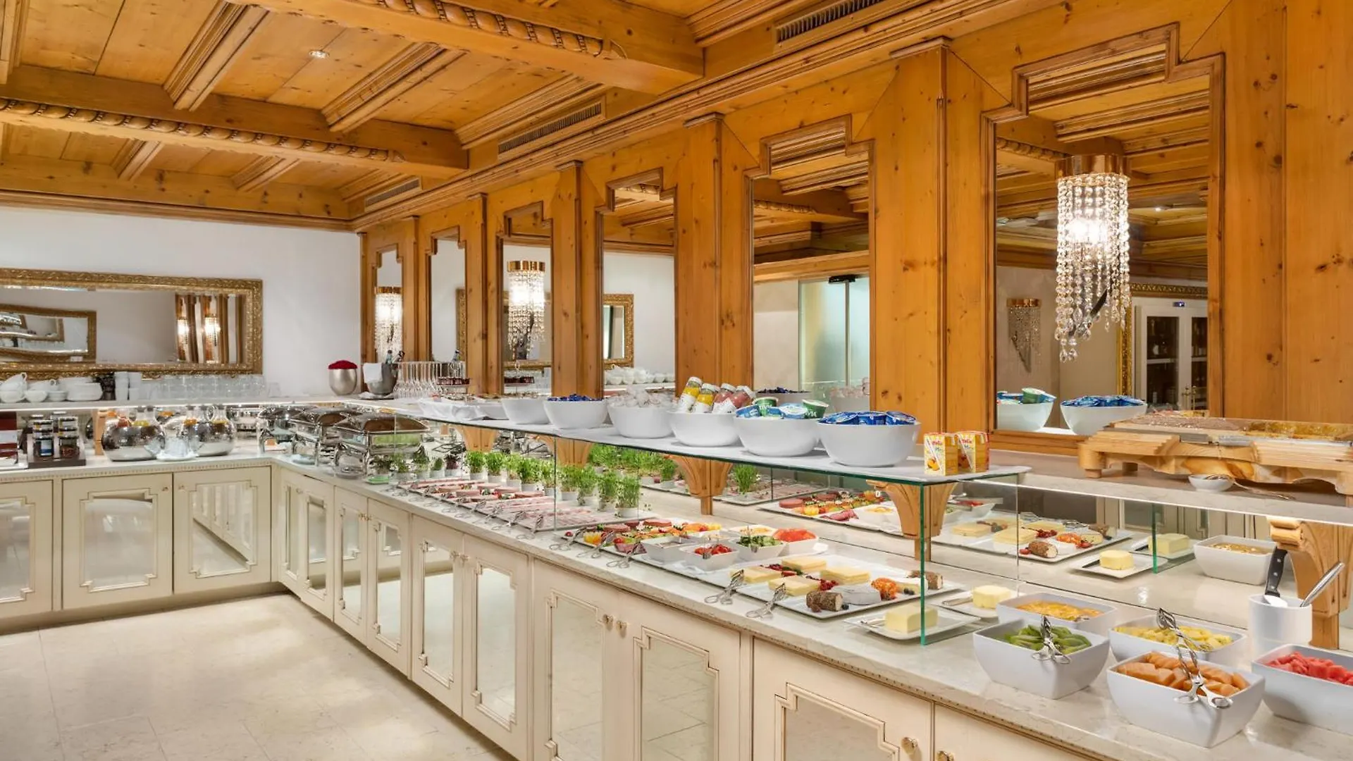 Schlosshotel Ischgl 5 Avusturya