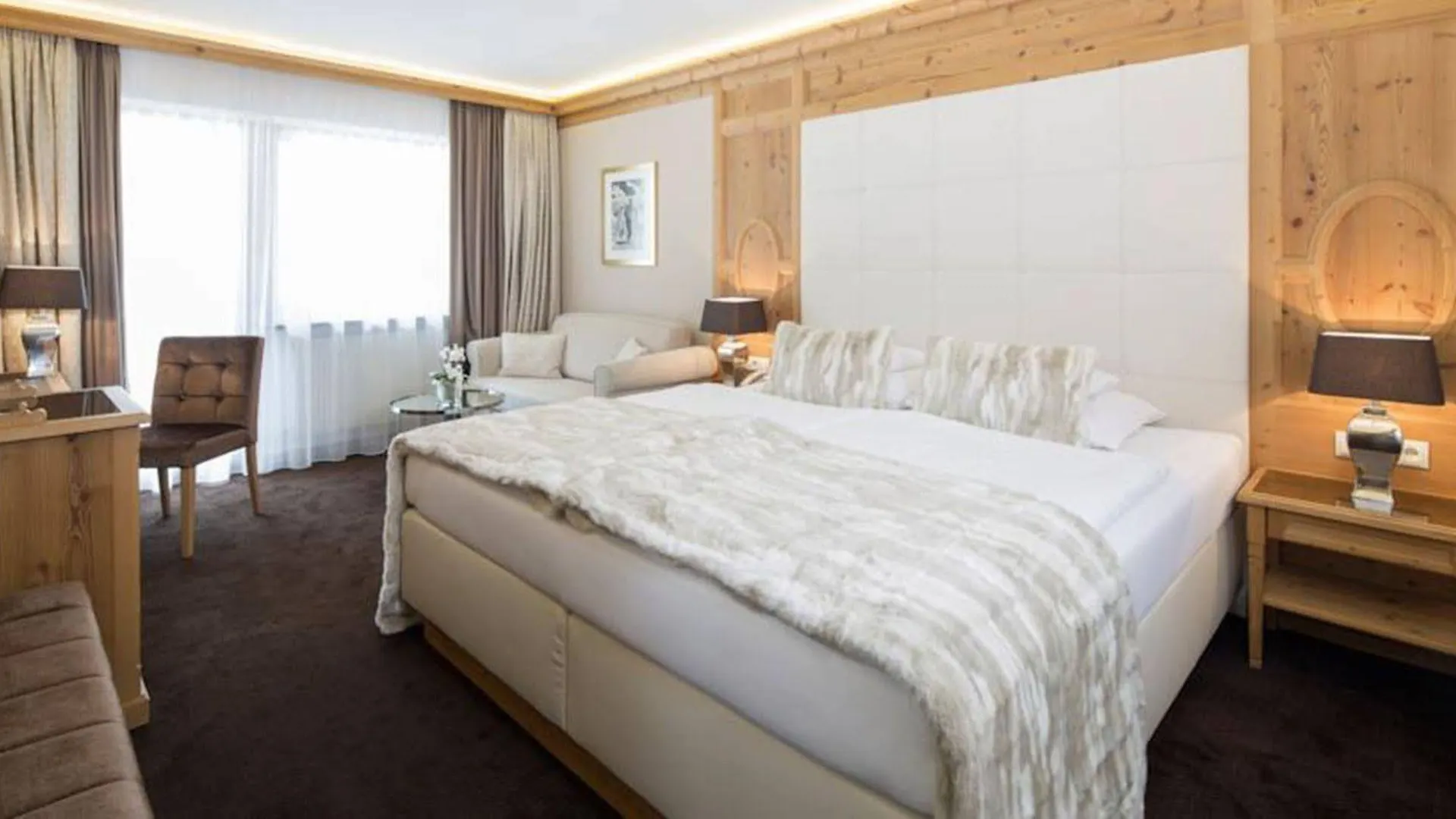 Schlosshotel Ischgl 5 5*,