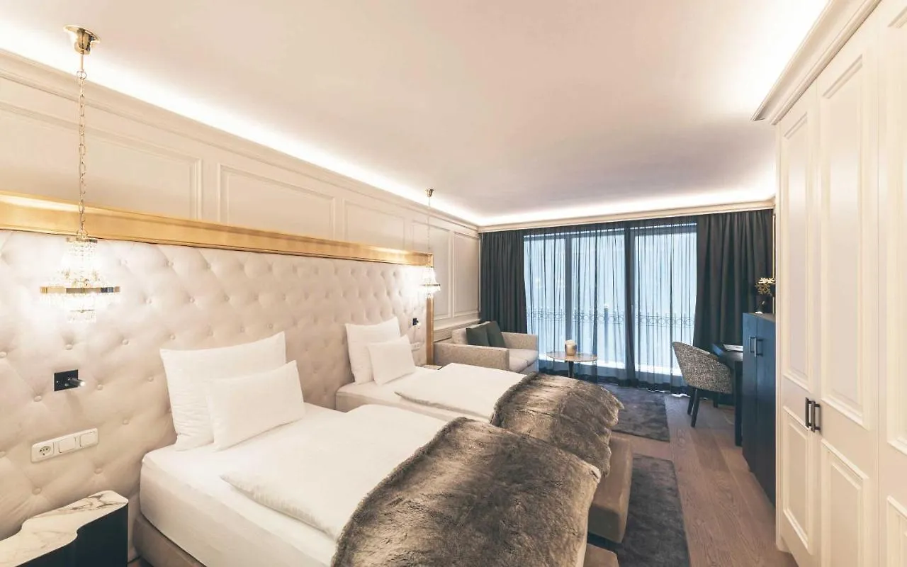 Schlosshotel Ischgl 5 מלון